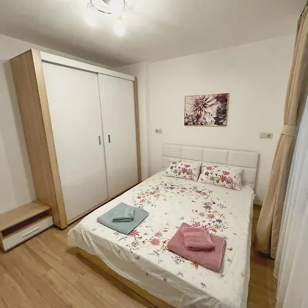 Апартамент Лина Apartment