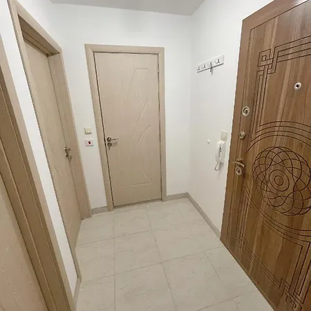 Apartment Апартамент Лина *